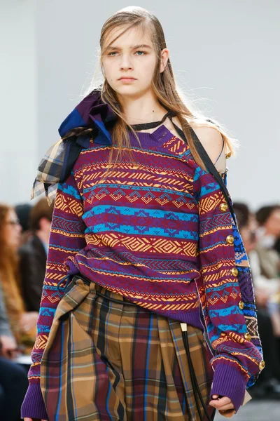 Look 70